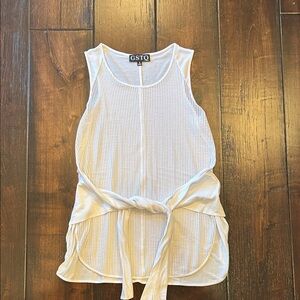 GSTQ White Sleeveless Women's Tank Top